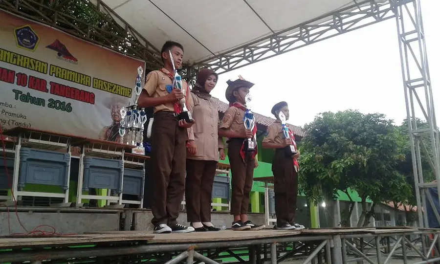 SMP TUNAS HARAPAN ISLAMI