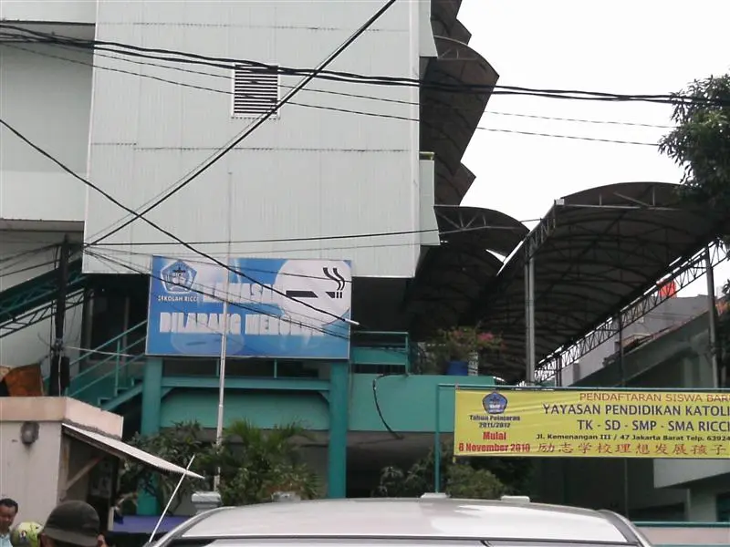 SMAS KATOLIK RICCI