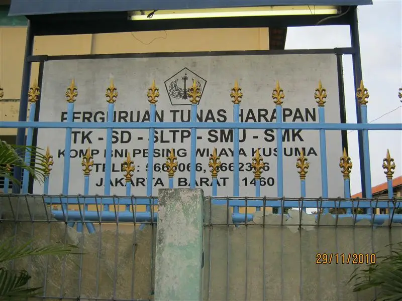 SMAS TUNAS HARAPAN