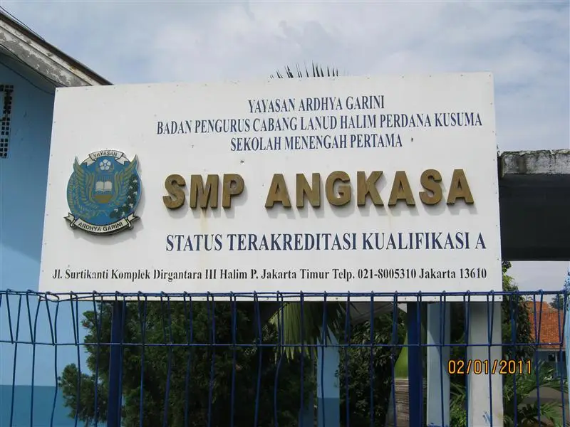 SMP ANGKASA