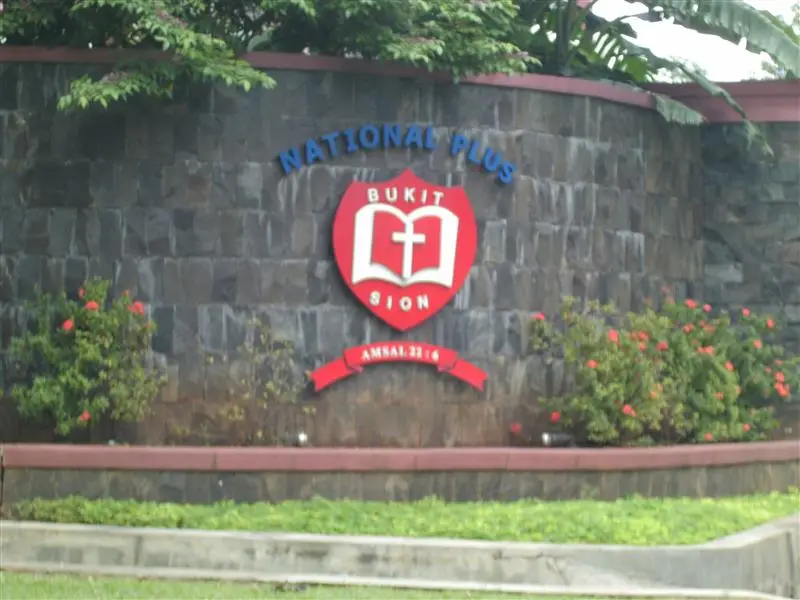 SMA BUKIT SION
