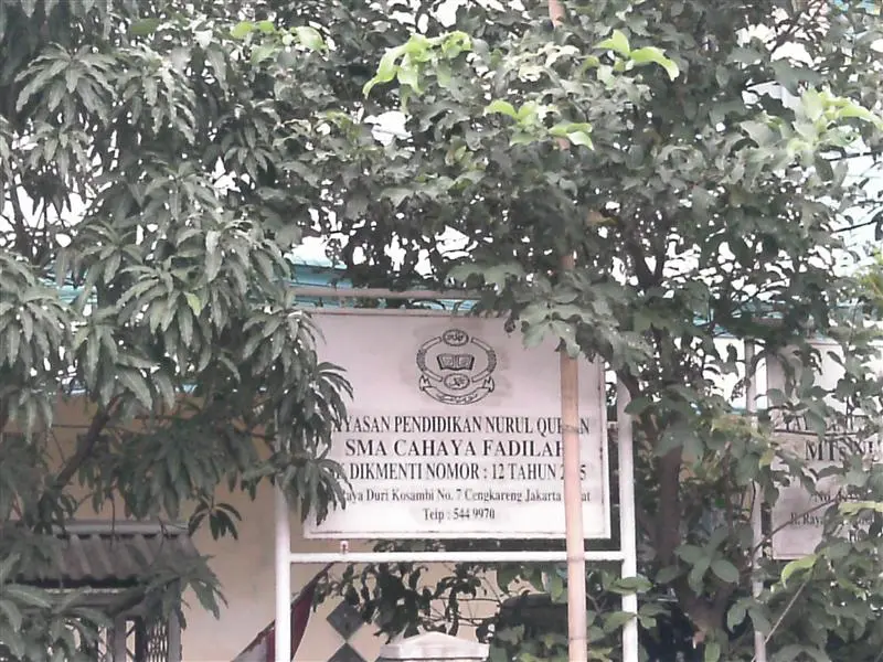 SMAS CAHAYA FADILAH