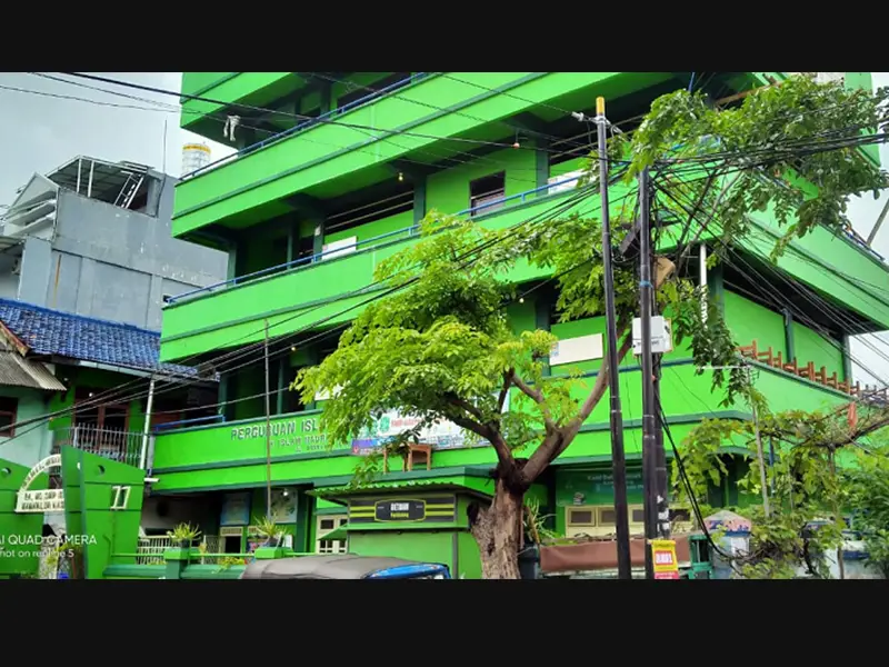 SMP Islam Manhalun Nasyiin