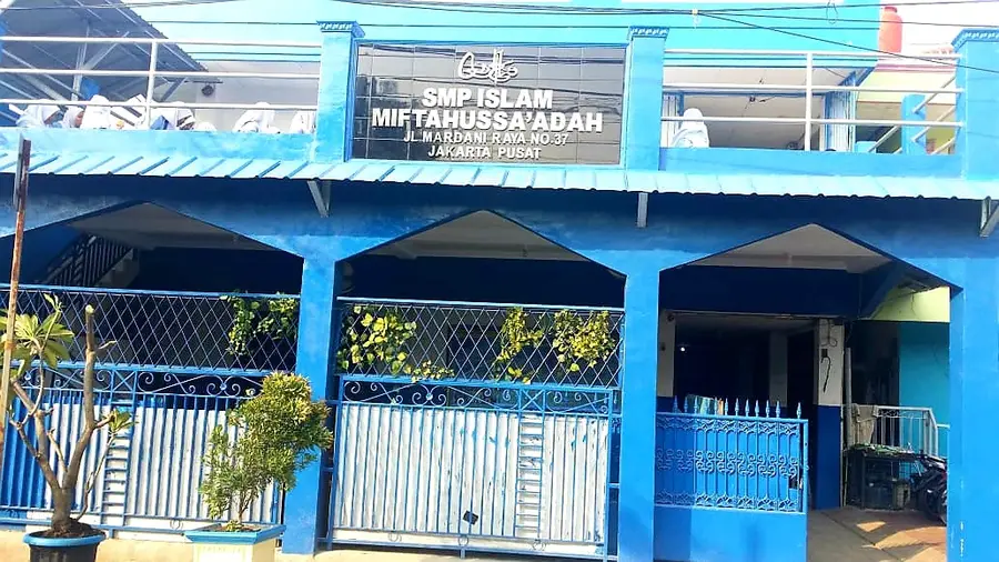 SMP ISLAM MIFTAHUSSAADAH