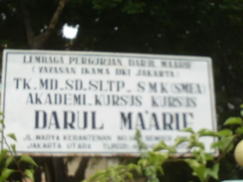 SMP DARUL MAARIF