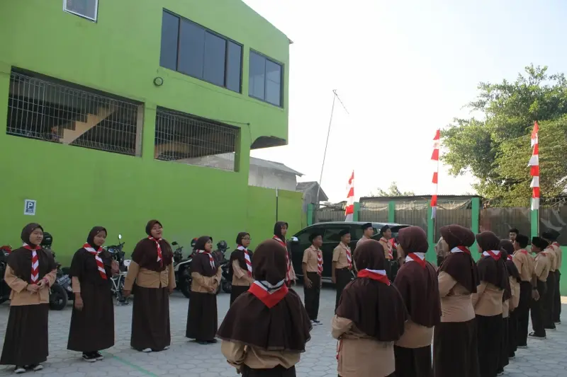 SMP DARUSSA ADAH