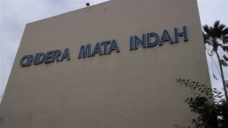 SMP Cindera Mata Indah