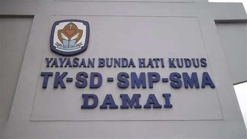 SMP Damai