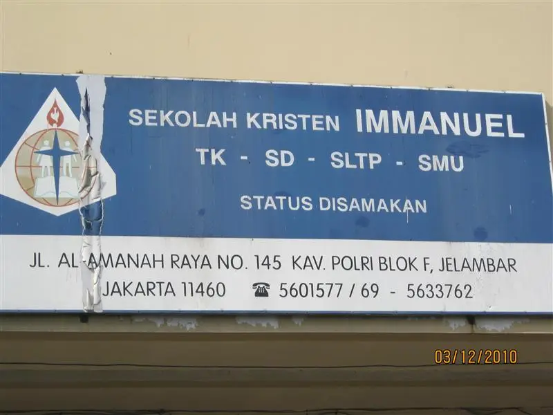 SMP KRISTEN IMMANUEL