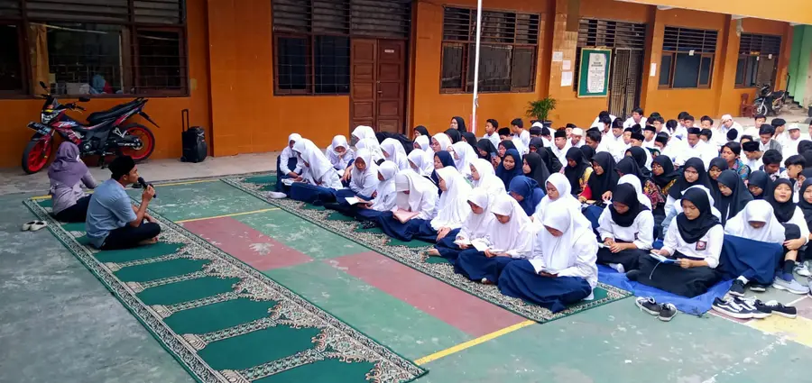 SMP ISLAM ANDALUS