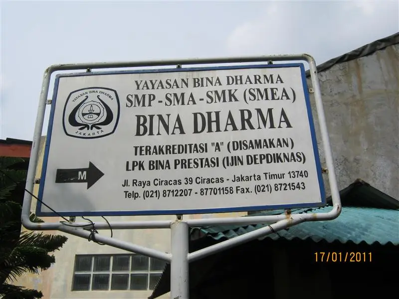 SMP Bina Dharma