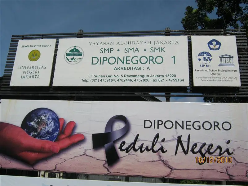 SMP Diponegoro 1