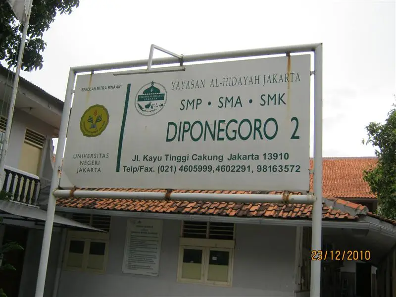 SMP Diponegoro 2