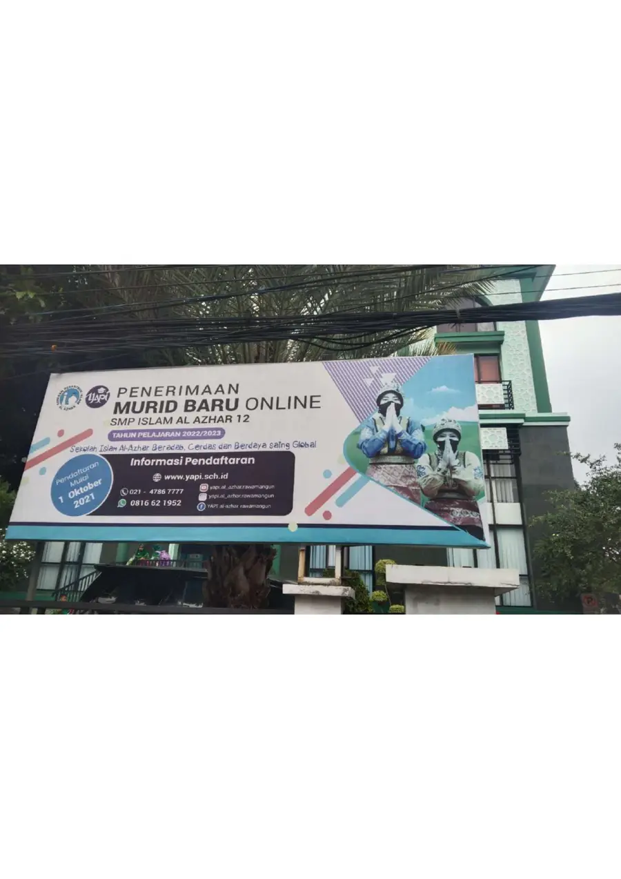 SMP Islam Al-Azhar 12