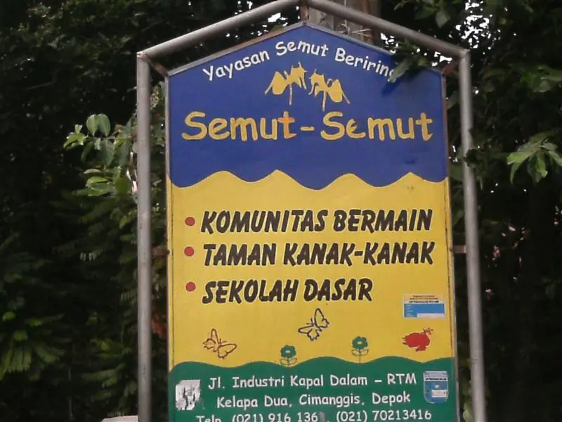 SD SEMUT-SEMUT