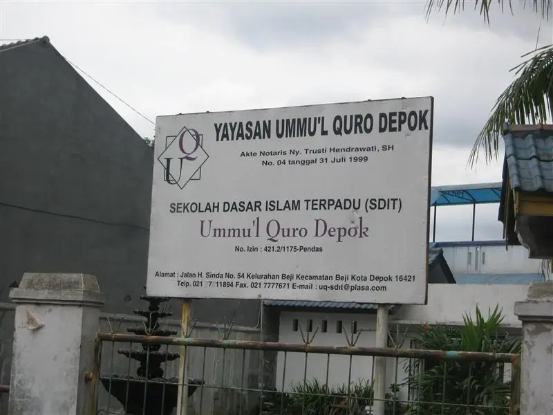 SDIT UMMU`L QURO DEPOK