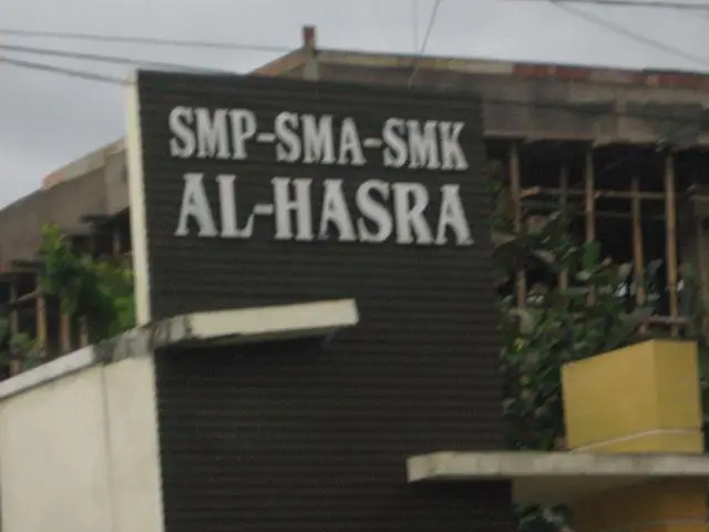 SMAS AL HASRA