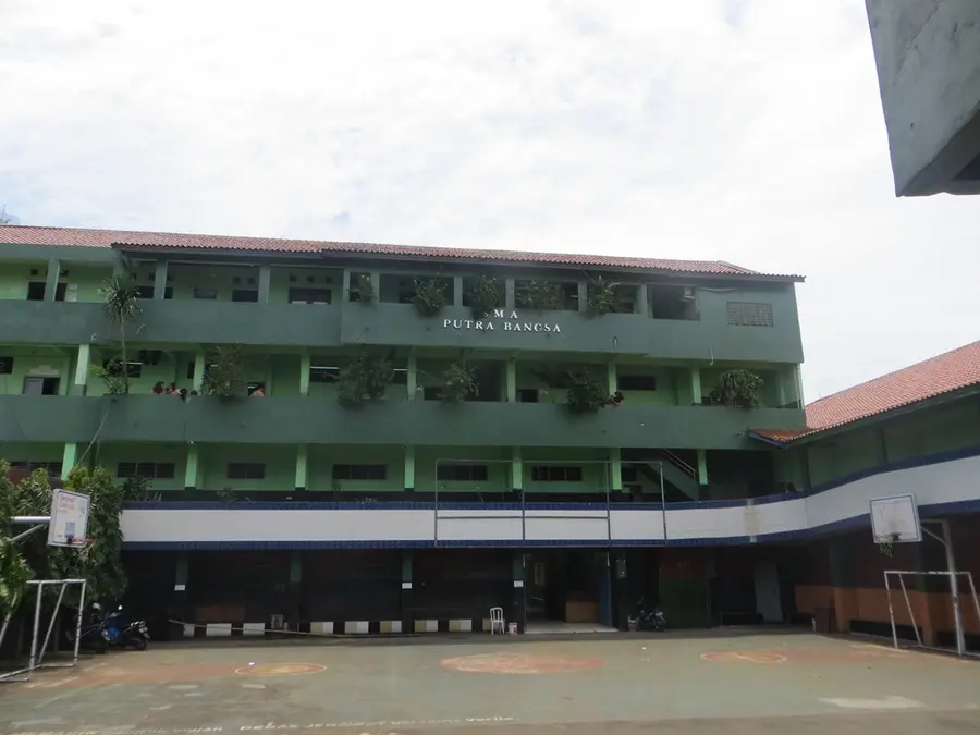 SMA PUTRA BANGSA