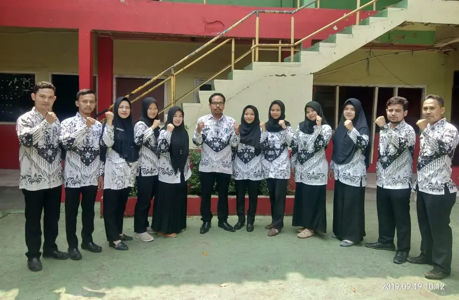 Foto SMP PGRI SELAPAJANG JAYA