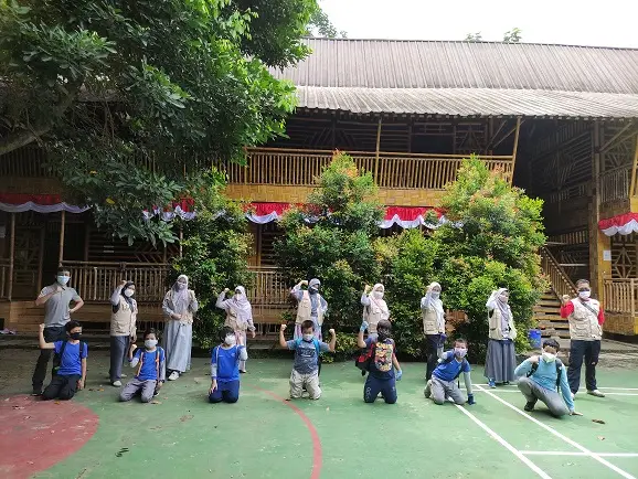 Foto Sekolah Alam Bintaro
