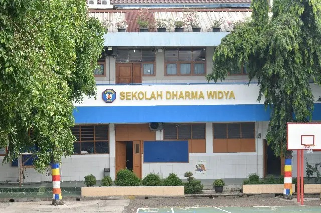Foto Dharma Widya