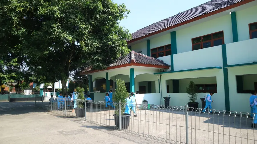 SDIT SEKOLAH UNGGULAN ISLAMI (SUIS)