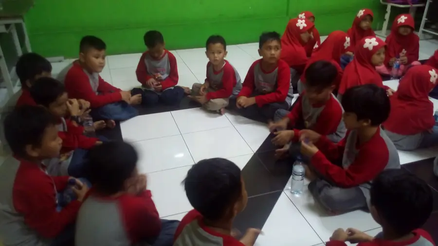 SDIT Darul Maarif Islamic School 3