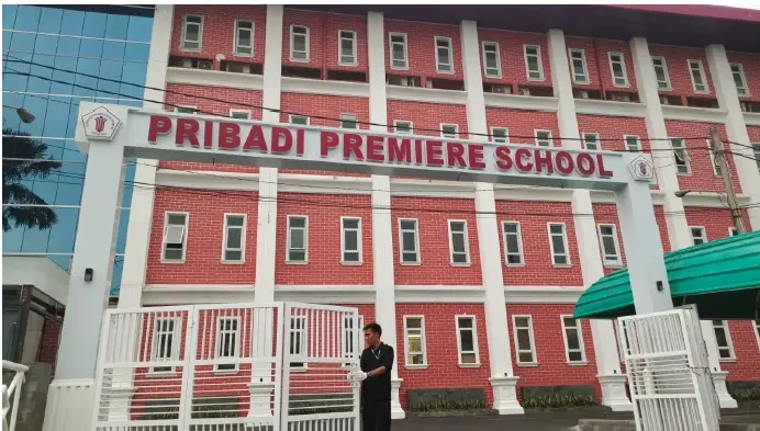SMA PRIBADI PREMIERE